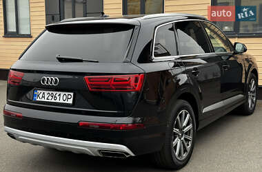 Позашляховик / Кросовер Audi Q7 2019 в Києві