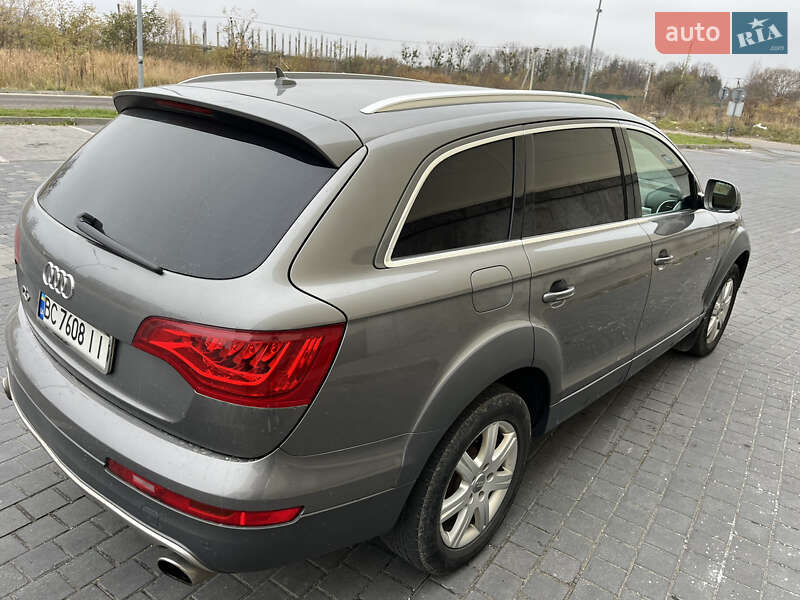 Позашляховик / Кросовер Audi Q7 2011 в Львові