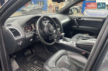 Внедорожник / Кроссовер Audi Q7 2012 в 