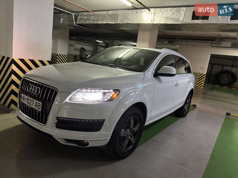 Внедорожник / Кроссовер Audi Q7 2014 в Одессе