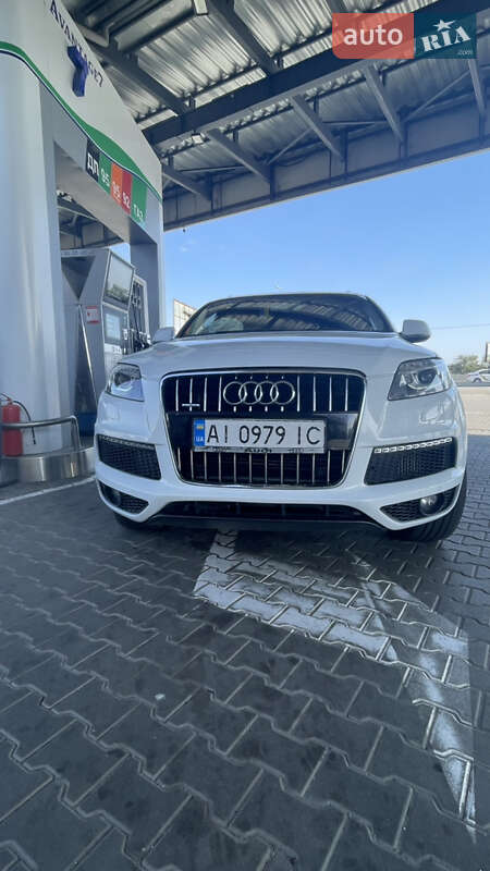 Позашляховик / Кросовер Audi Q7 2012 в Києві