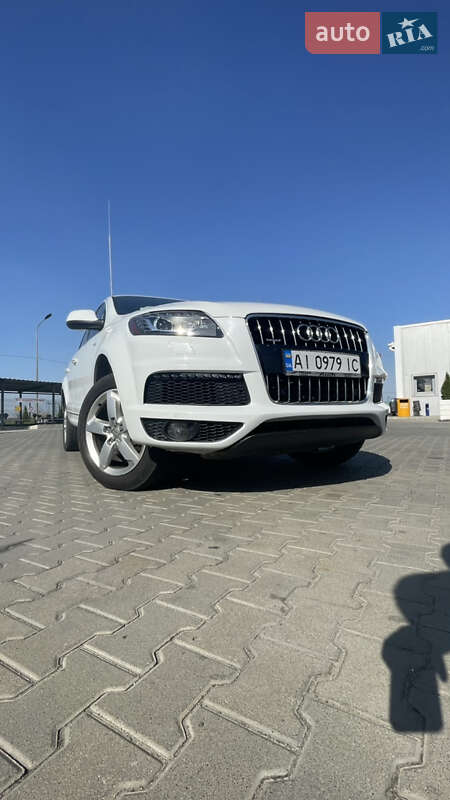 Позашляховик / Кросовер Audi Q7 2012 в Києві