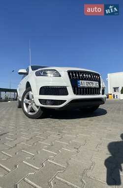 Внедорожник / Кроссовер Audi Q7 2012 в 