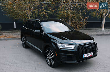 Внедорожник / Кроссовер Audi Q7 2017 в Киеве