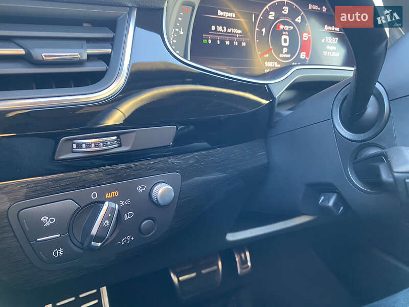 Позашляховик / Кросовер Audi Q7 2017 в Львові