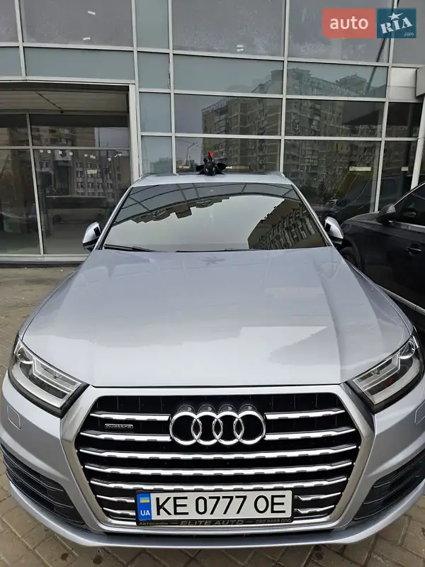 Audi Q7 2016