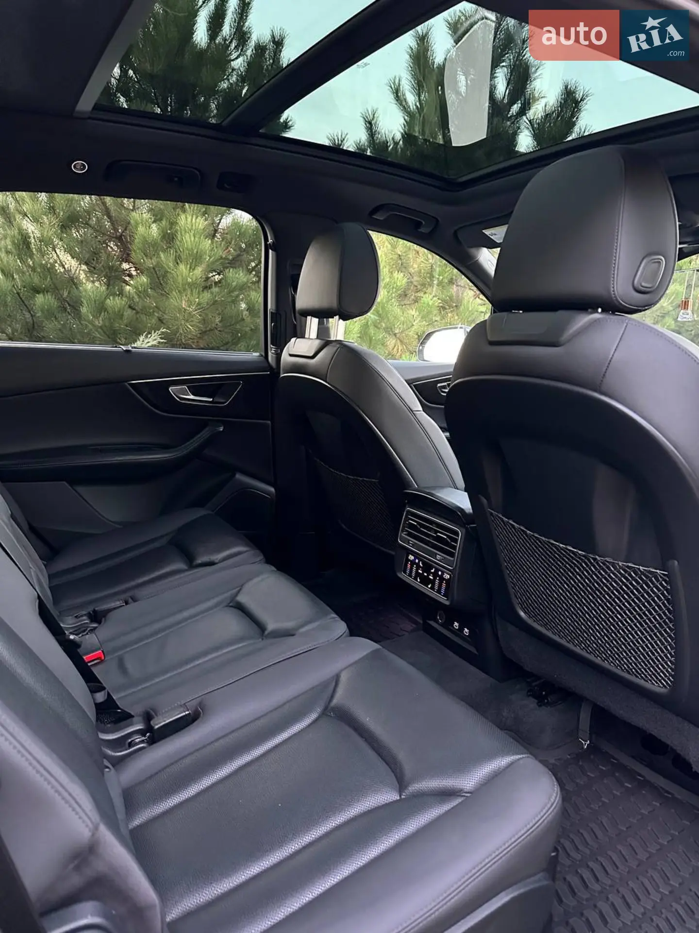 2020 Audi Q7 - мініатюра 17