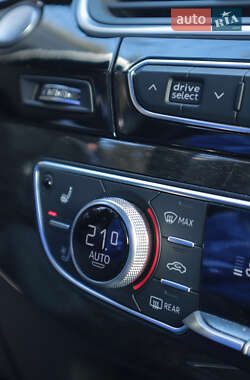 Внедорожник / Кроссовер Audi Q7 2018 в 