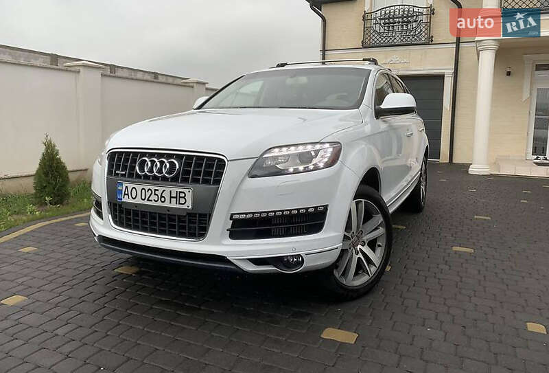 Позашляховик / Кросовер Audi Q7 2013 в Львові