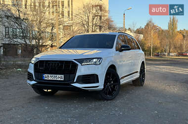 Внедорожник / Кроссовер Audi Q7 2021 в Виннице