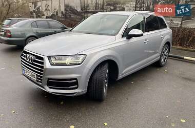 Позашляховик / Кросовер Audi Q7 2015 в Чернігові