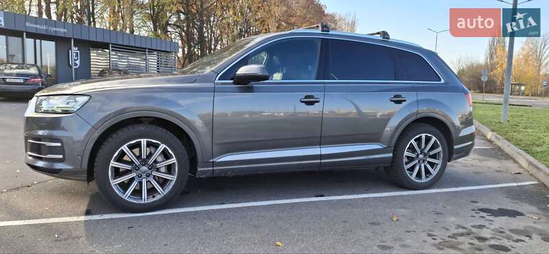 Позашляховик / Кросовер Audi Q7 2019 в Вінниці