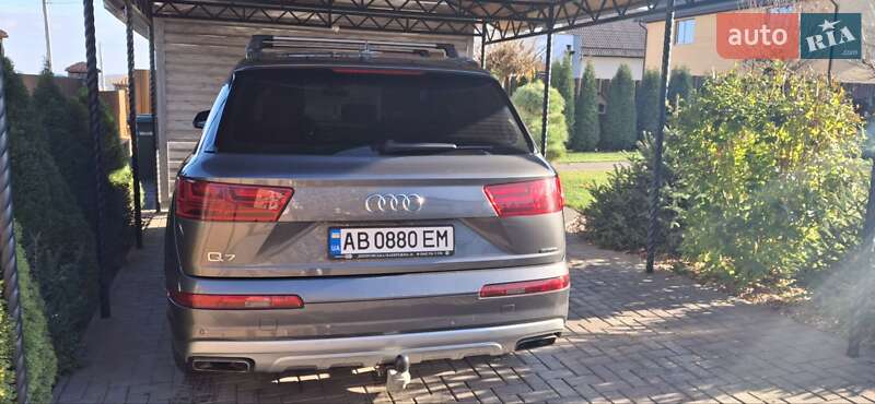 Позашляховик / Кросовер Audi Q7 2019 в Вінниці