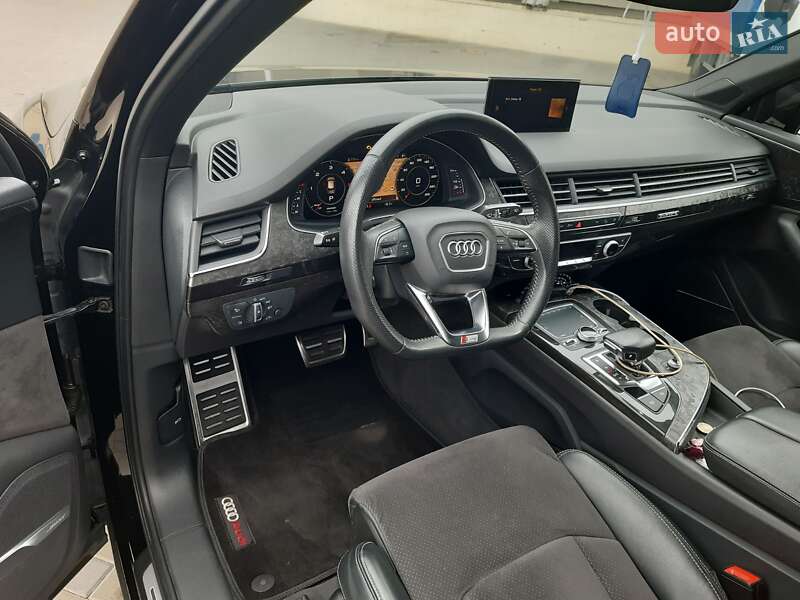 Позашляховик / Кросовер Audi Q7 2019 в Запоріжжі