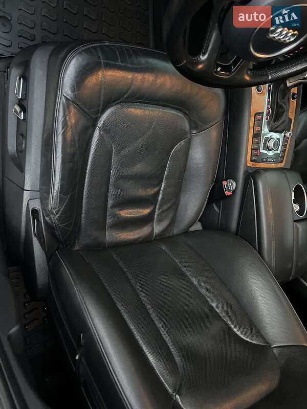 Внедорожник / Кроссовер Audi Q7 2011 в Тальном