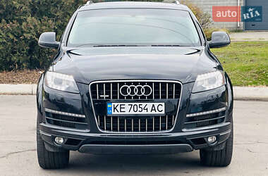 Внедорожник / Кроссовер Audi Q7 2013 в Каменском