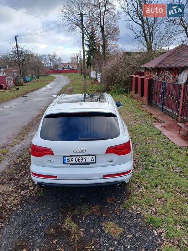Внедорожник / Кроссовер Audi Q7 2014 в Староконстантинове
