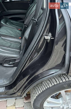 Внедорожник / Кроссовер Audi Q7 2013 в 