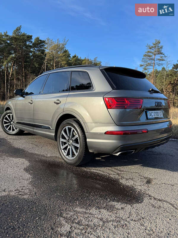 Внедорожник / Кроссовер Audi Q7 2016 в Ковеле