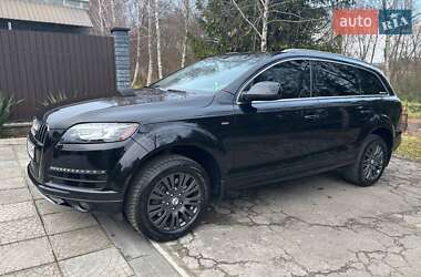 Позашляховик / Кросовер Audi Q7 2012 в Луцьку