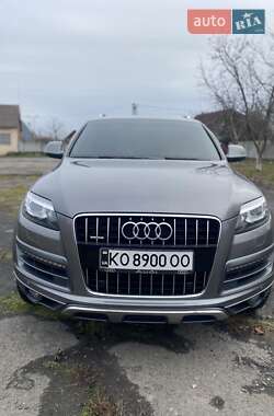 Внедорожник / Кроссовер Audi Q7 2011 в Мукачево