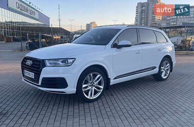 Внедорожник / Кроссовер Audi Q7 2018 в Сумах