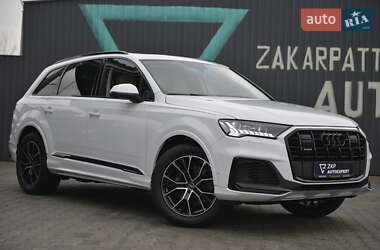 Позашляховик / Кросовер Audi Q7 2021 в Мукачевому