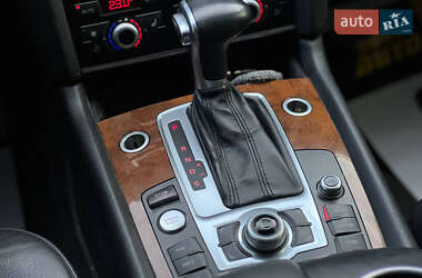 Внедорожник / Кроссовер Audi Q7 2015 в 
