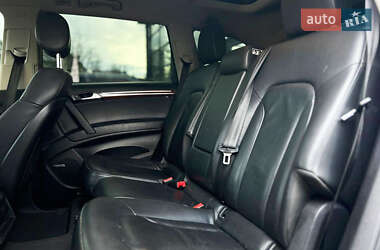 Внедорожник / Кроссовер Audi Q7 2015 в 