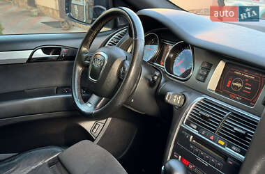 Внедорожник / Кроссовер Audi Q7 2007 в Вараше