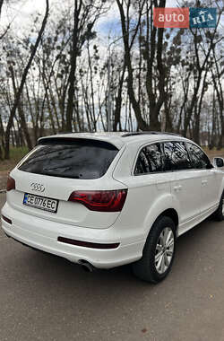 Внедорожник / Кроссовер Audi Q7 2009 в 