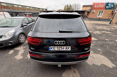 Позашляховик / Кросовер Audi Q7 2017 в Кривому Розі