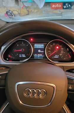 Внедорожник / Кроссовер Audi Q7 2012 в 