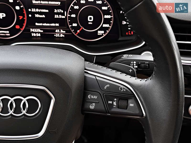 Позашляховик / Кросовер Audi Q7 2019 в Чернівцях