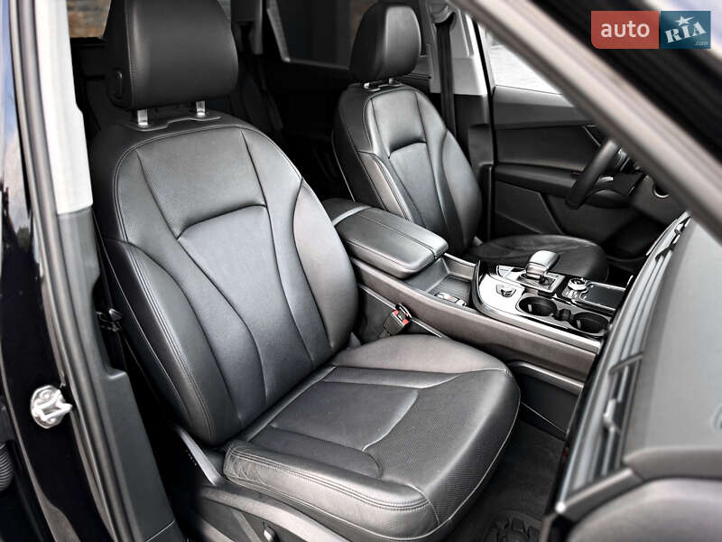 Позашляховик / Кросовер Audi Q7 2019 в Чернівцях