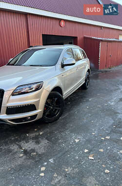 Внедорожник / Кроссовер Audi Q7 2011 в Киеве