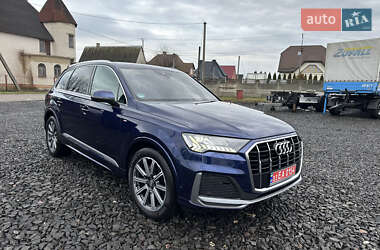 Позашляховик / Кросовер Audi Q7 2019 в Луцьку