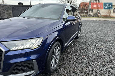 Позашляховик / Кросовер Audi Q7 2019 в Луцьку