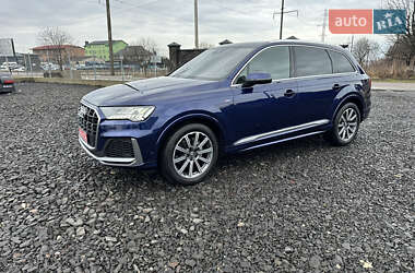 Позашляховик / Кросовер Audi Q7 2019 в Луцьку