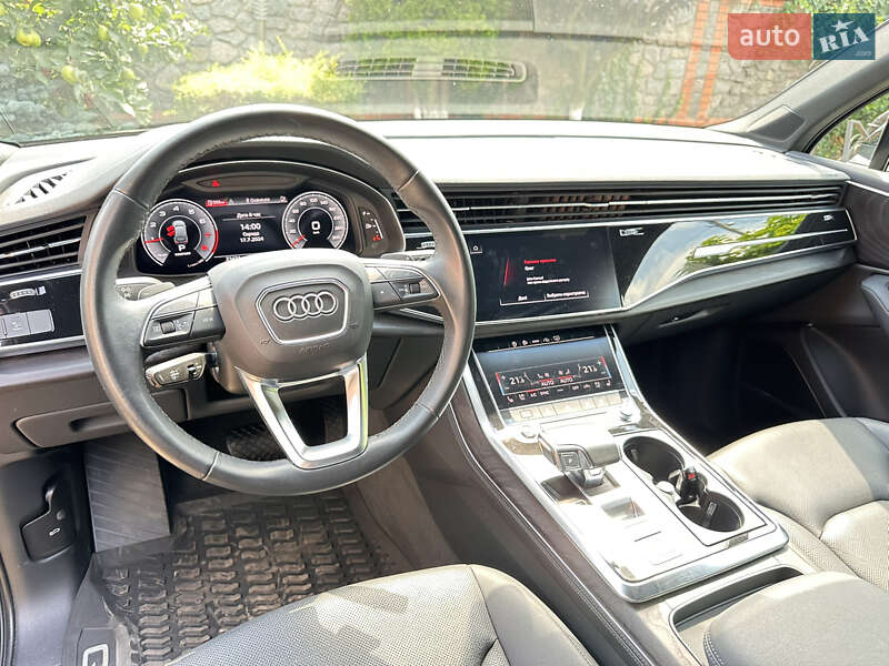 Позашляховик / Кросовер Audi Q7 2022 в Білій Церкві