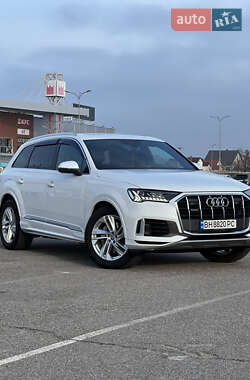 Внедорожник / Кроссовер Audi Q7 2020 в Одессе