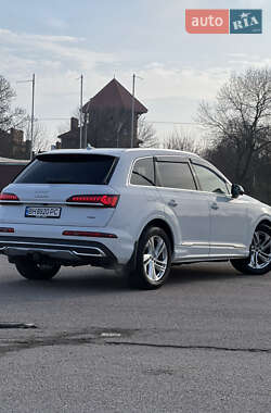 Внедорожник / Кроссовер Audi Q7 2020 в Одессе