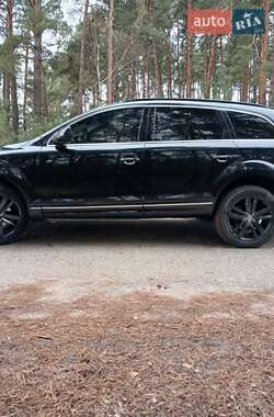 Позашляховик / Кросовер Audi Q7 2013 в Рівному