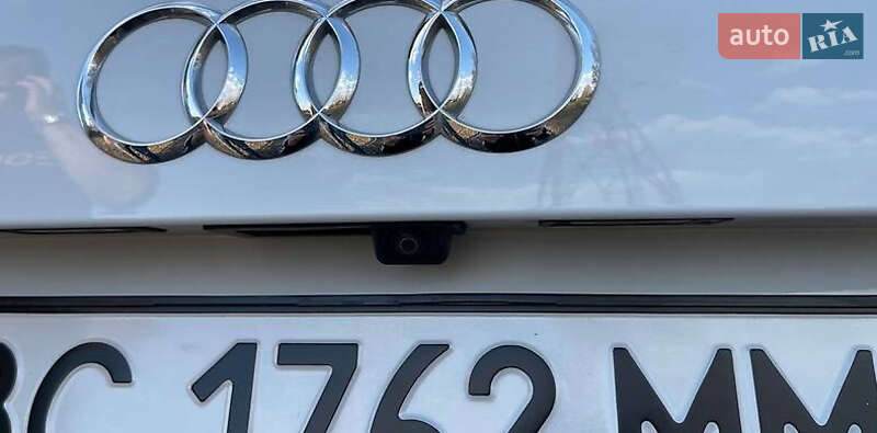 Позашляховик / Кросовер Audi Q7 2016 в Львові