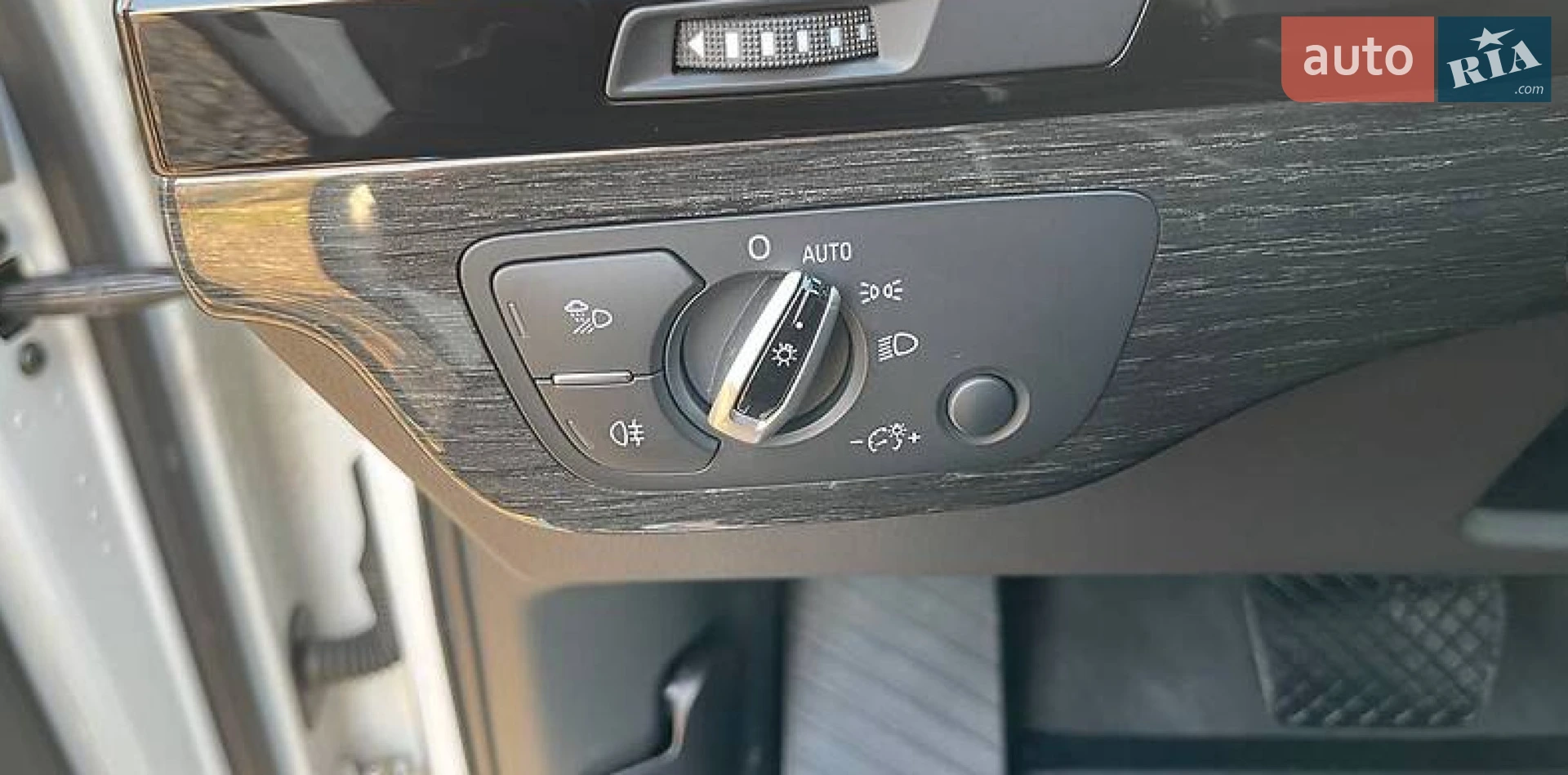 2016 Audi Q7 - мініатюра 34