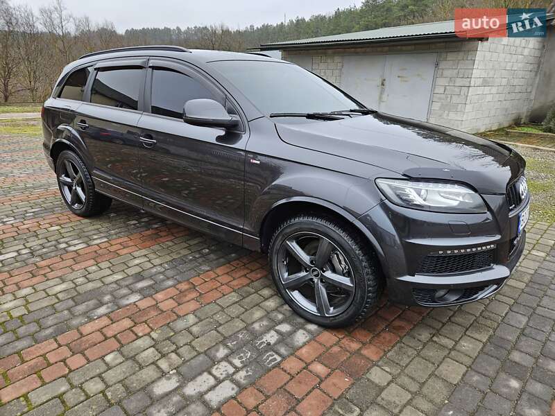 Позашляховик / Кросовер Audi Q7 2013 в Чорткові
