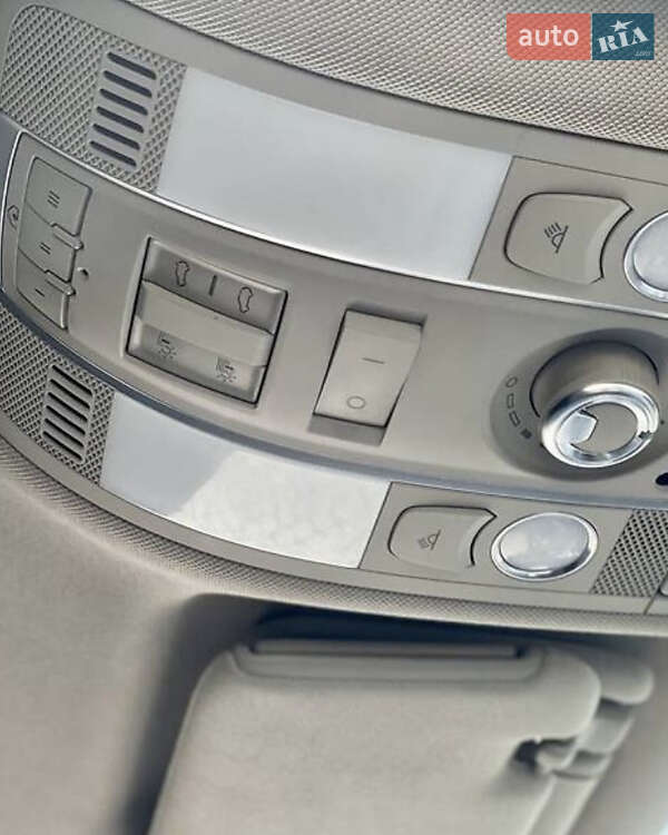 Позашляховик / Кросовер Audi Q7 2011 в Самборі
