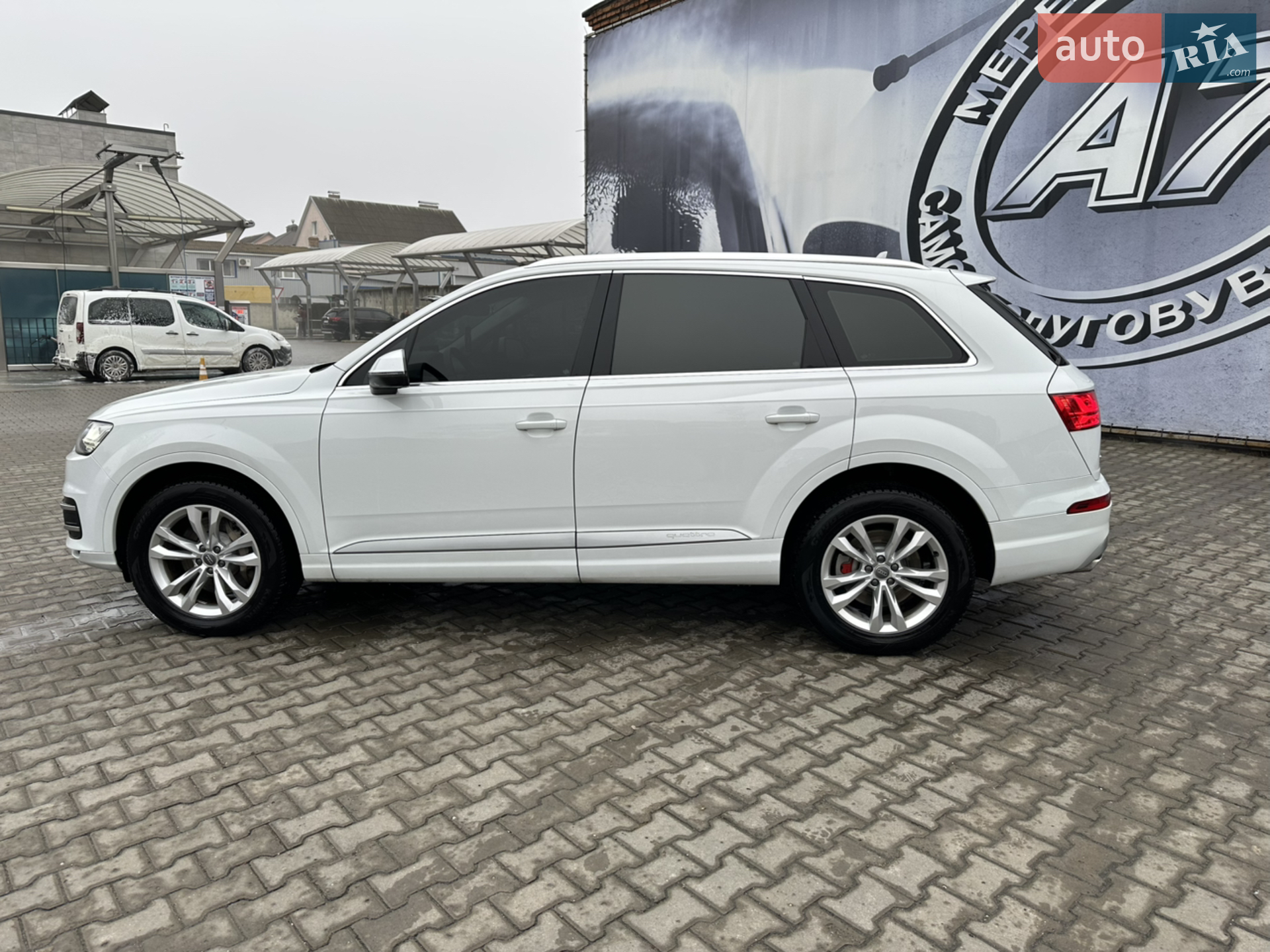 2016 Audi Q7 - мініатюра 2