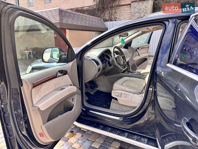 Позашляховик / Кросовер Audi Q7 2007 в Вінниці