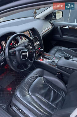 Позашляховик / Кросовер Audi Q7 2010 в Ізмаїлі